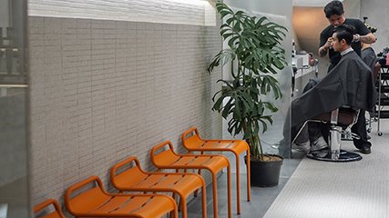 Gallery Di Bawah Pohon